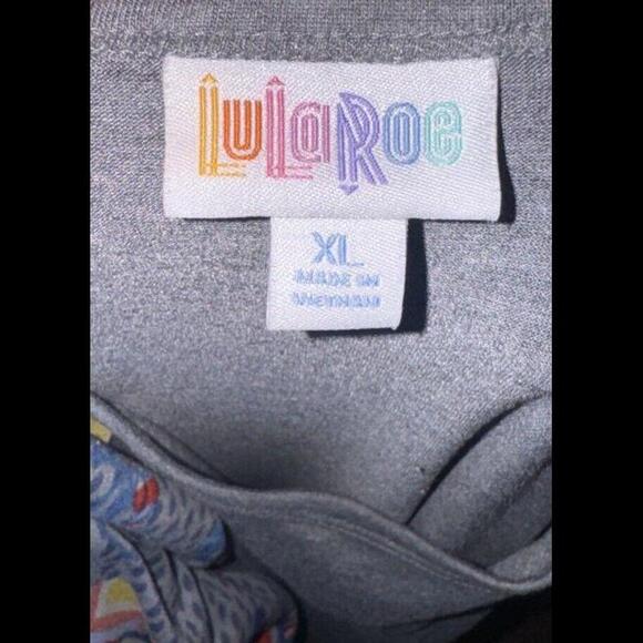 Lularoe Sz XL Gray Feather Floral Print Tunic T Shirt Randy 3/4 Sleeve EUC - Picture 4 of 4